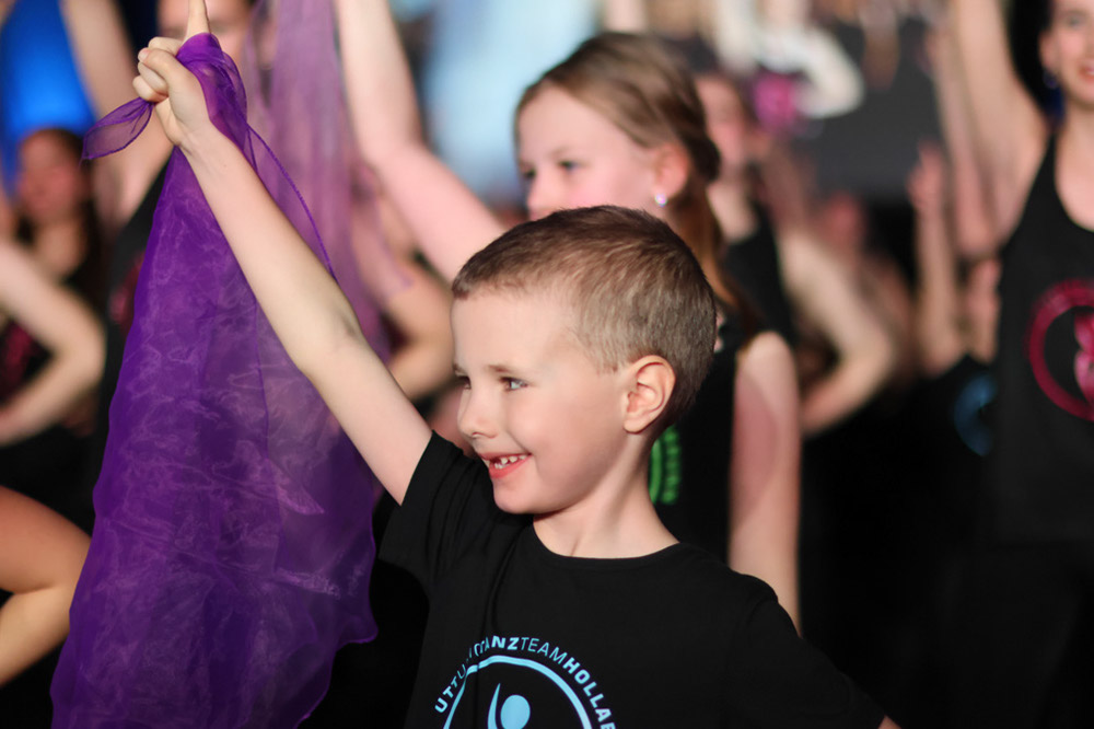 %_tempFileName1Z3A2384%